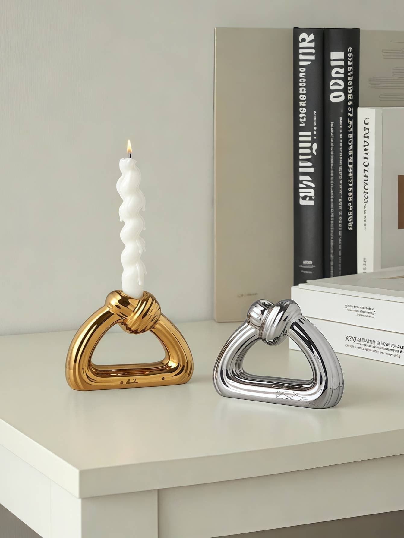 Floating French Luxury Style Candlestick Home Romantic Candlelight Dinner Scene Decoration Candlestick Accessories