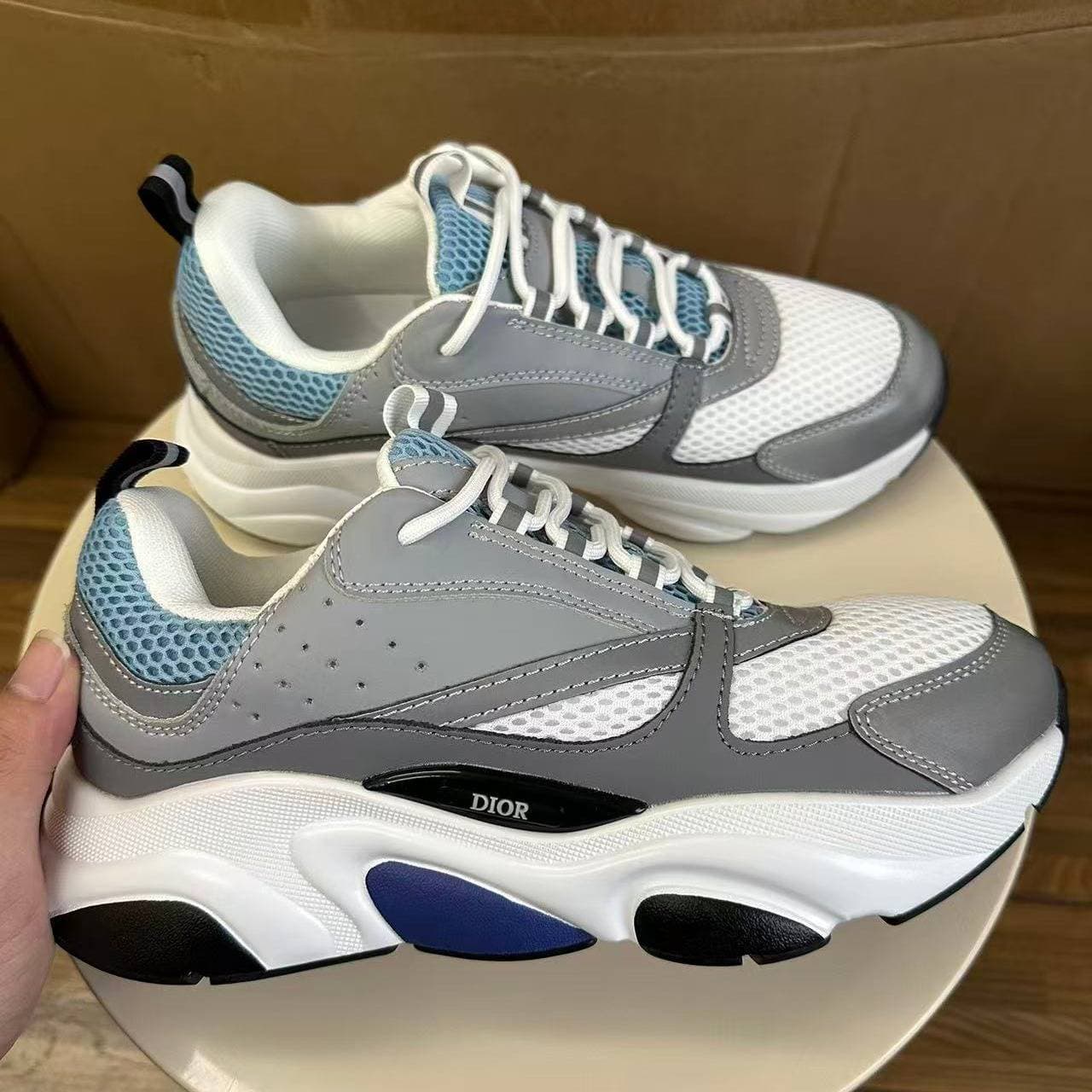 Dior B22 Chaussures décontractées pour hommes et femmes, en cuir et textile, style tendance et polyvalent, coupe basse.