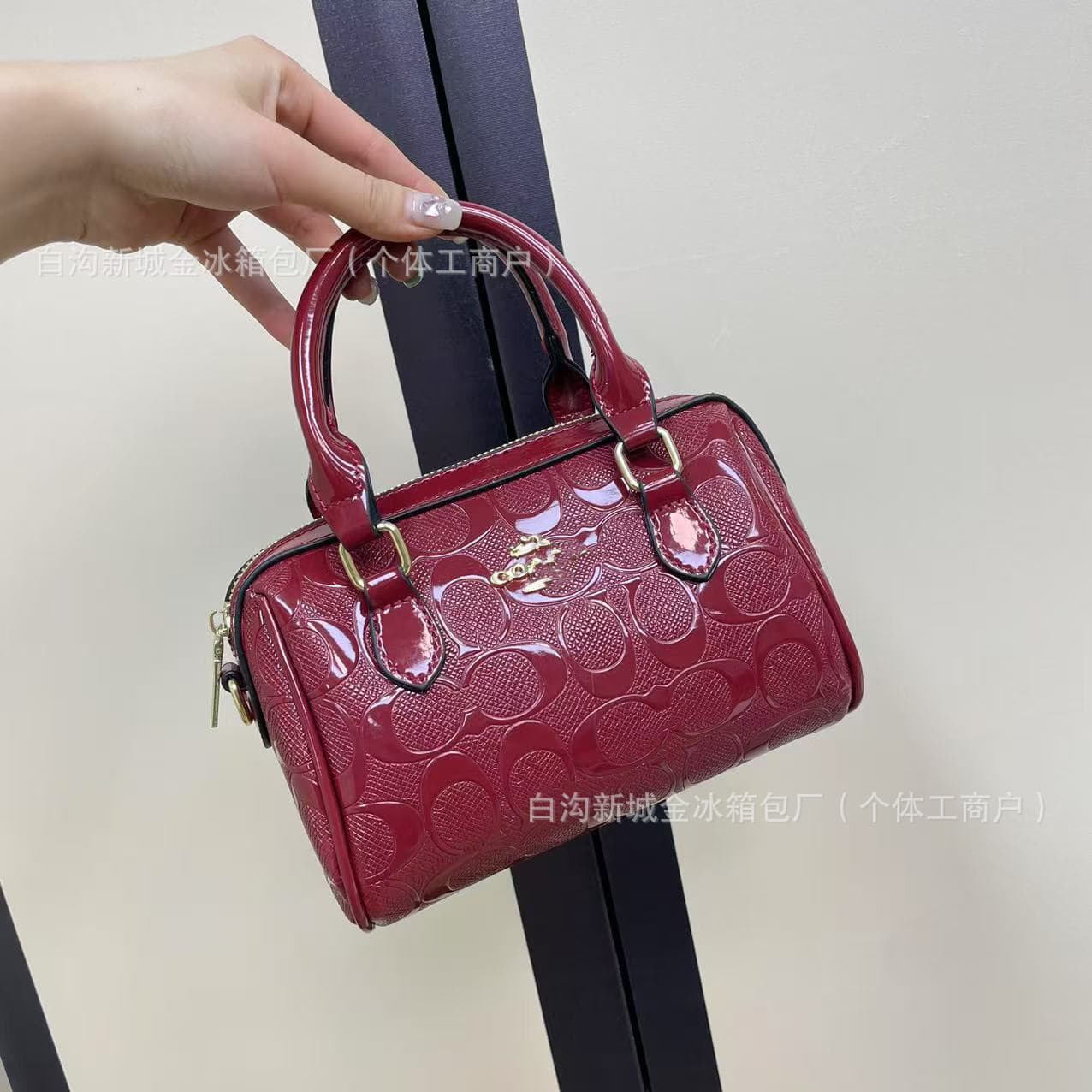 Sac à main Boston cylindrique à bandoulière simple, bloc de couleurs, tendance, pour femme, nouveauté 2025