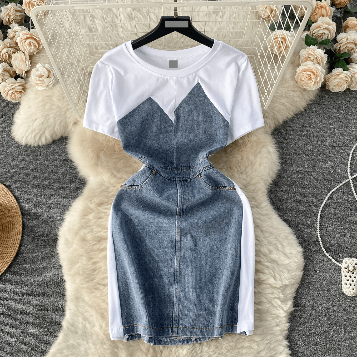 Women's Clothing niche, high-end, elegant, royal sister, waist-hugging, slimming, fashionable short skirt