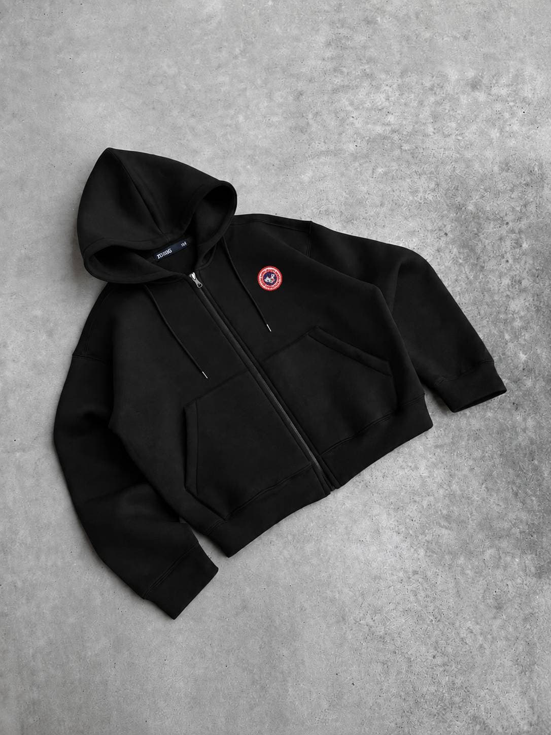 Sweat à capuche unisexe tendance Y2K, style streetwear 2026, disponible en noir, bordeaux, bleu roi, gris, rose et multicolore