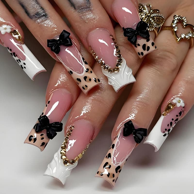 24PCSPink Leopard Print Bow Long Press On Nails, 3D Relief Gold Chain Fake Nails, Sweet Cool Removable False Nails