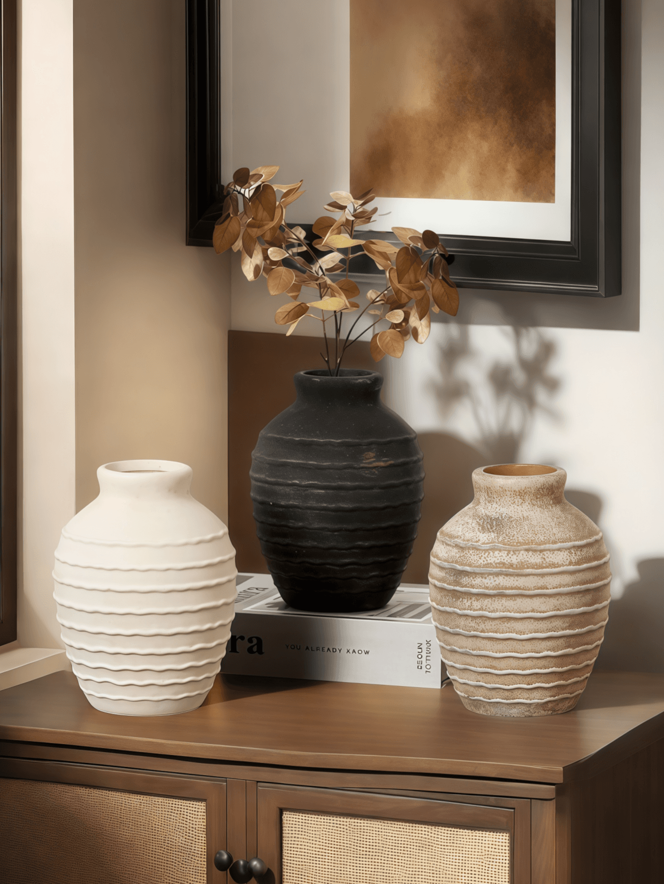 Ceramic Antique Vase Enhances The Beauty Of The Entrance And Is Also An Exquisite Decorative Ornament On The Desktop Of An Office Or Tea Room