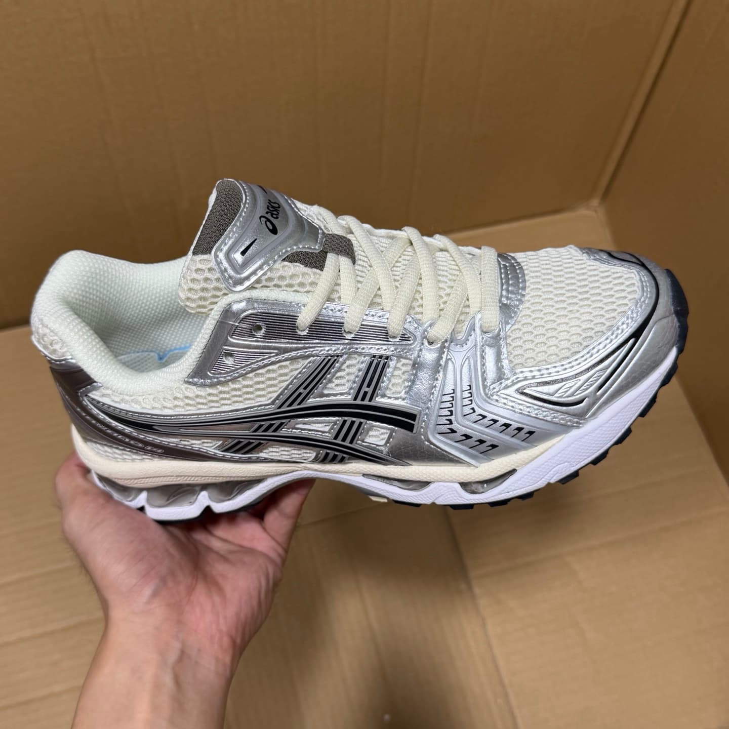 Chaussures de course Arthur Gel-Kayano 14 pour femme, originales et décontractées, idéales pour le sport, le trail et l'extérieur.