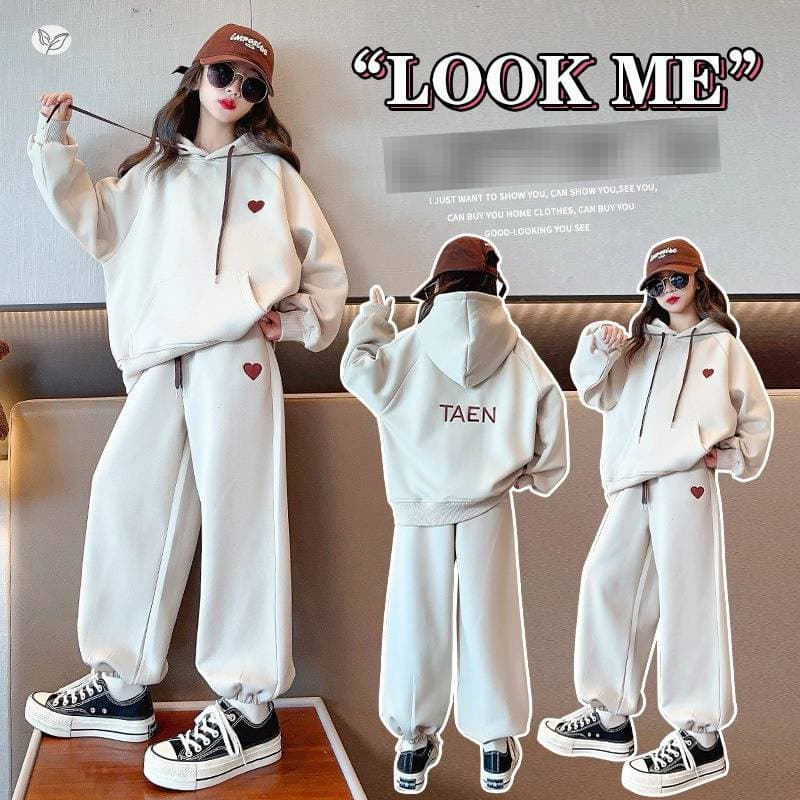 Girls' Embroidered Hoodie & Jogger Set – Korean-Style Cotton Two-Piece Outfit With Heart Motif (Warm Beige, Sizes 120-170cm)