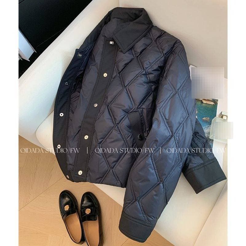 Women's Short Quilted Jacket With Polo Collar & Diamond Stitch Design, Slim Fit Lightweight Polyester Cotton Blend Coat For Petite To Plus Size