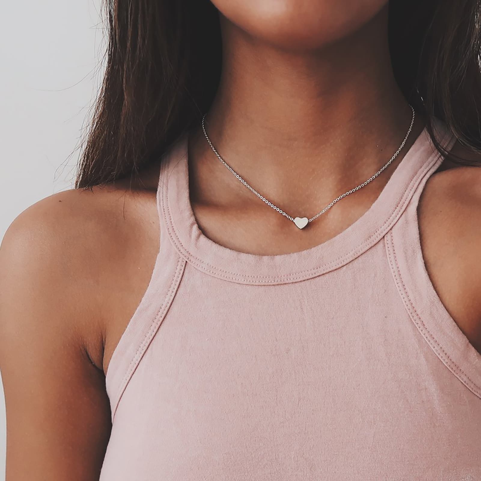 Shuosbai Women Fashion Charming Love Heart Pendant Choker Chain Necklace Jewelry for Daily Life