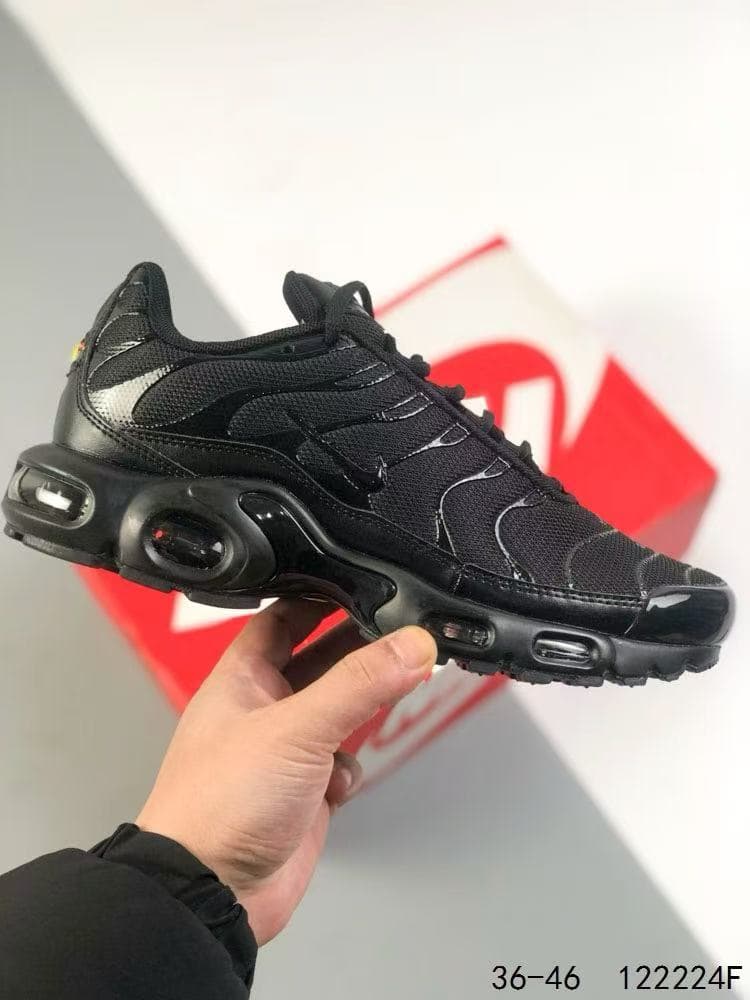 Chaussures de running Nike Air Max Plus pour homme et femme - Amorti, résistance aux chocs, légèreté