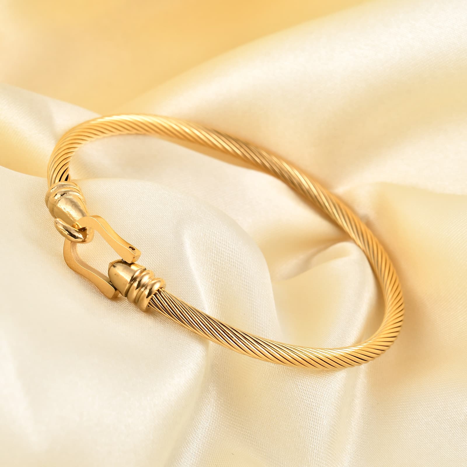 horseshoe lock bracelet 316L titanium steel fashion bracelet retro simple cable line