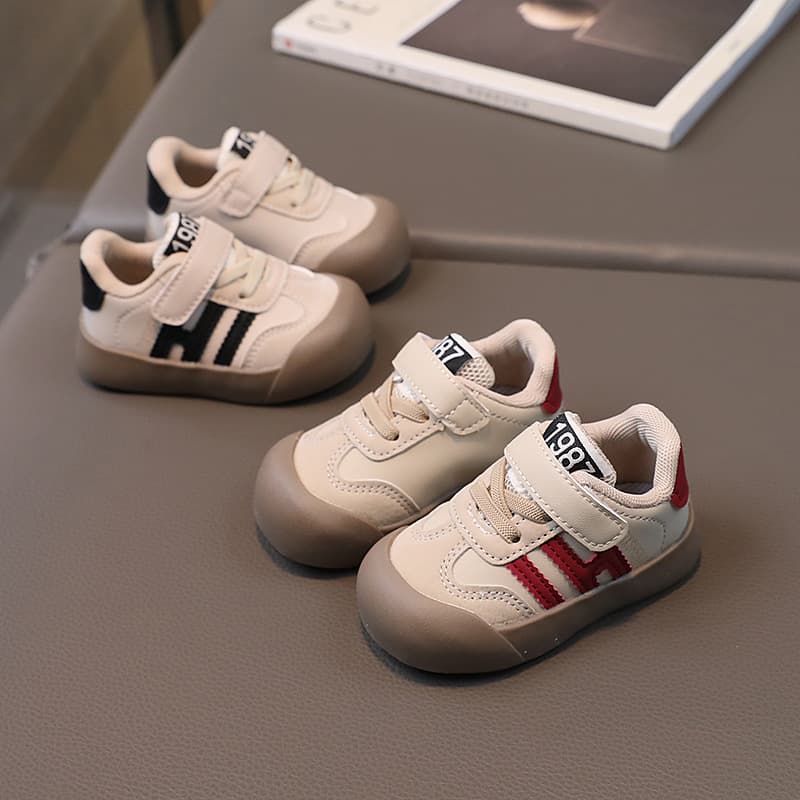 Spring Children's Training Shoes Soft Soled Toddler Casual Shoes For Boys And Girls Closed Toe Baby Shoes