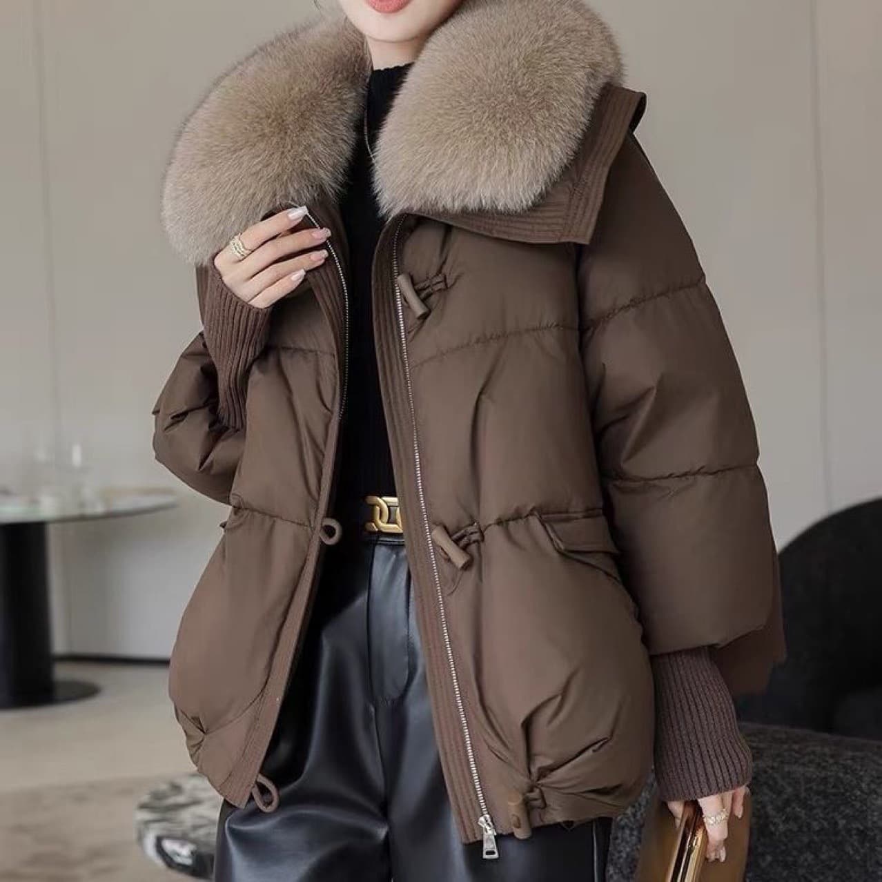 Women's Winter Puffer Jacket With Detachable Faux Fur Hood, Short Length, Loose Fit, Thickened Polyester Coat For Streetwear Fashion