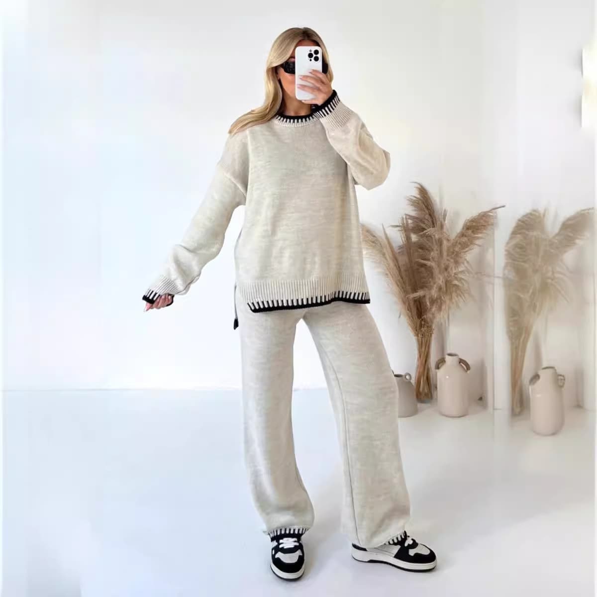 ​​"Women's Casual Loose Knit Sweater Two-Piece Set - Geometric Embroidery Pullover & Cardigan - Autumn Winter Fashion (Gray, Black, Beige,