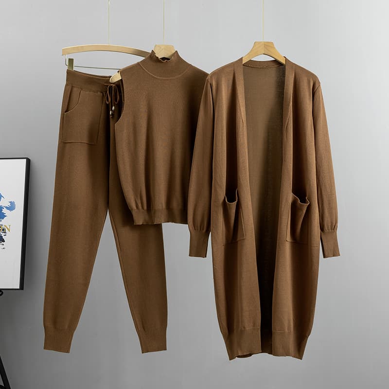 Women’s Clothing Age-reducing Leisure Knitted Cardigan Vest Trousers Three-piece Suit
