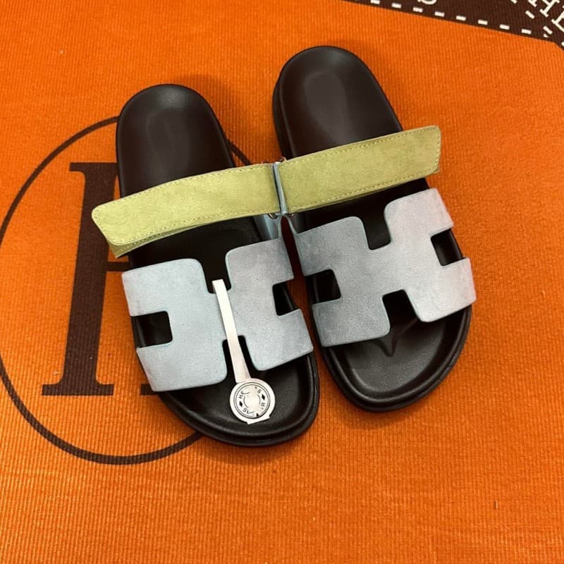 Chaussons d'extérieur pour femmes, style pur et original, semelles plates en cuir, velcro, pour la plage, 2025