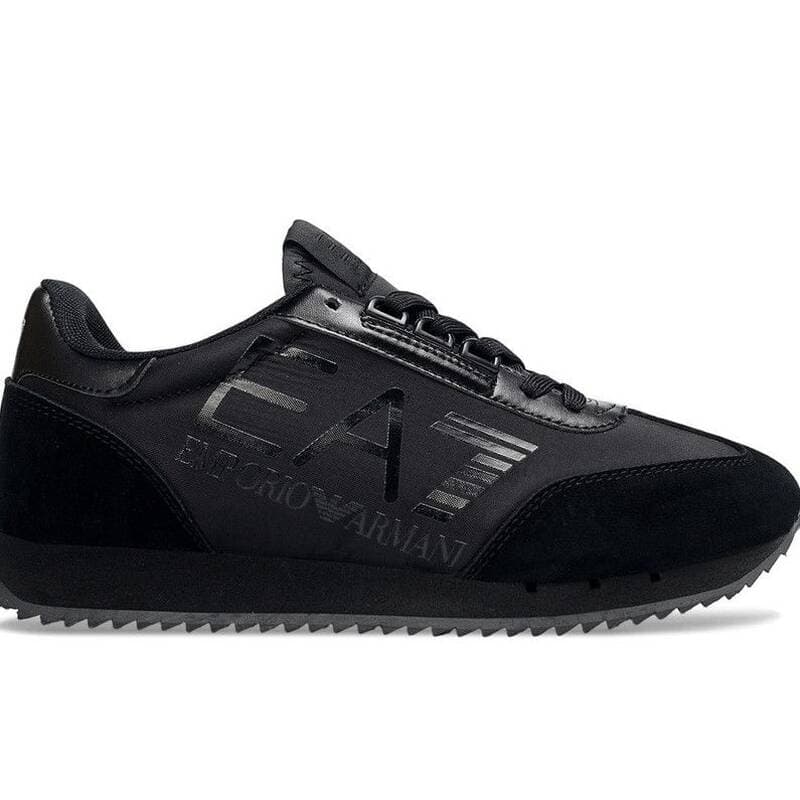 Nouvelles chaussures de randonnée basses EA7 en cuir d'Armani, fabriquées en cuir de vachette pleine fleur.