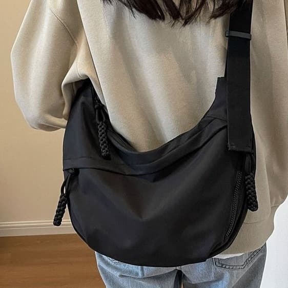 This year's popular Oxford cloth crossbody for women 2024 new casual sinle shoulder student class commutin dumplin