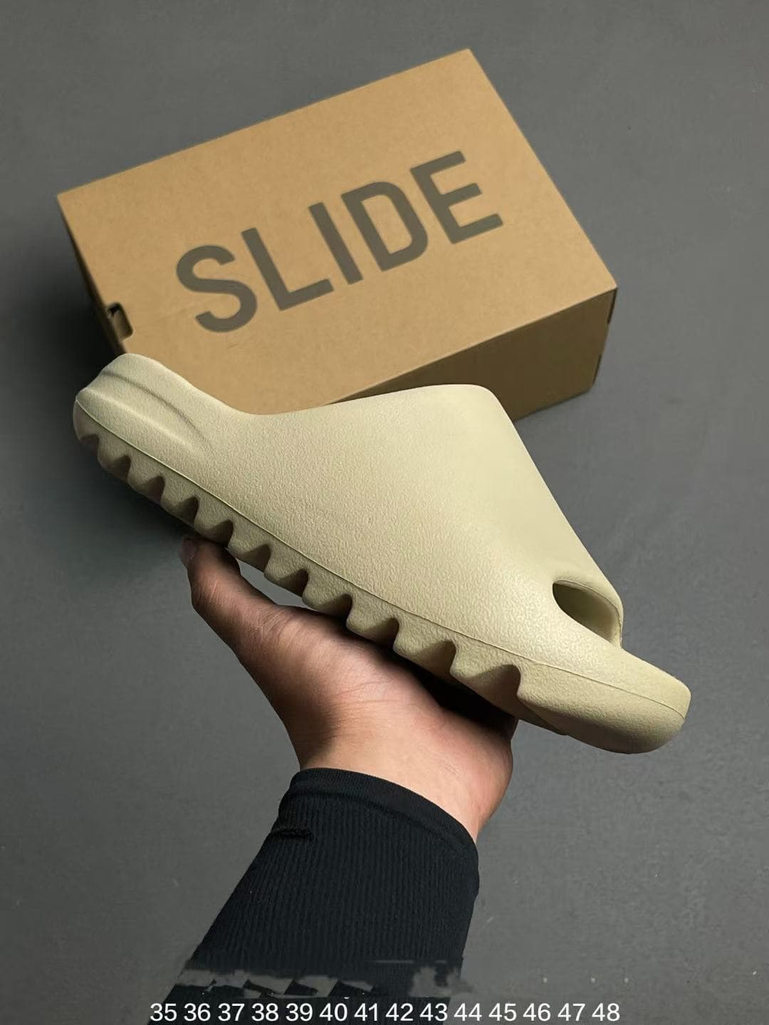 Chaussons Yeezzyy Slide Granite confortables et polyvalents en EVA pour hommes et femmes