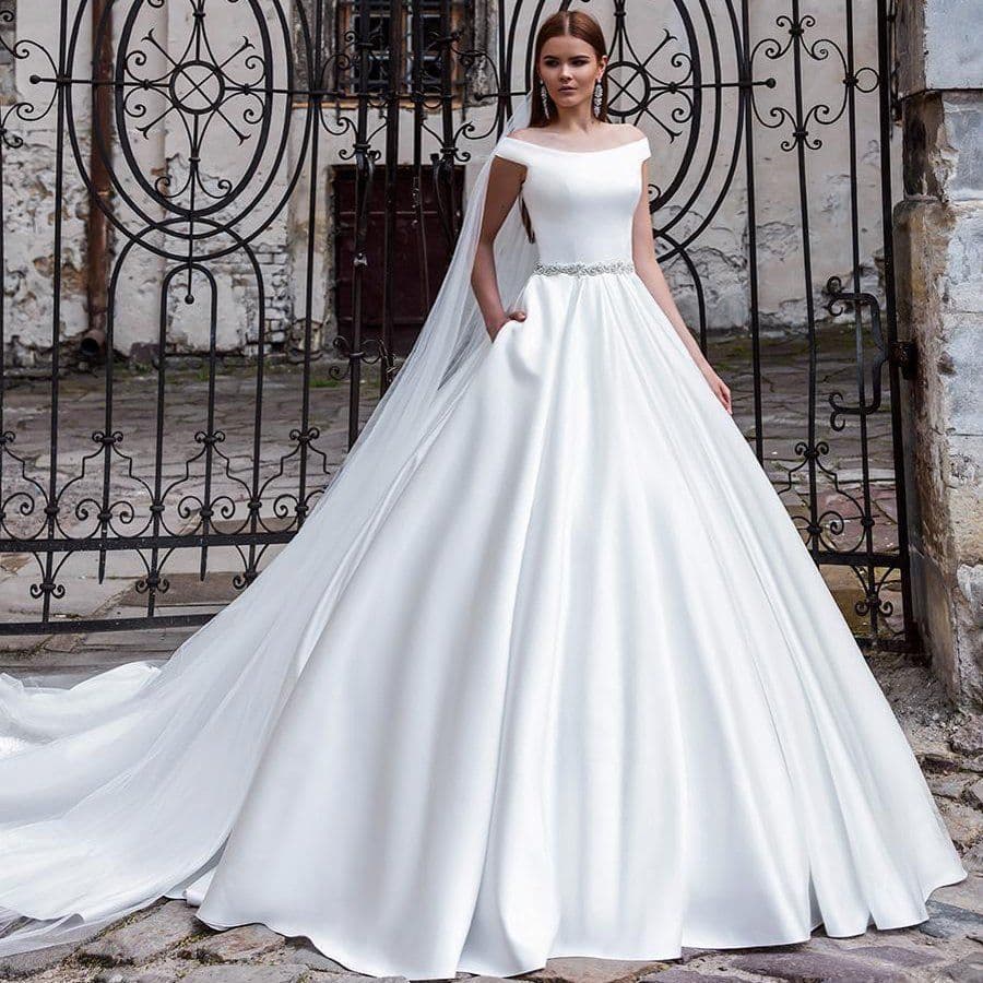Women's Clothing New Satin One Shoulder Small Trailing Wedding Dress Bride Simple Travel Wedding Dress Evening Dress