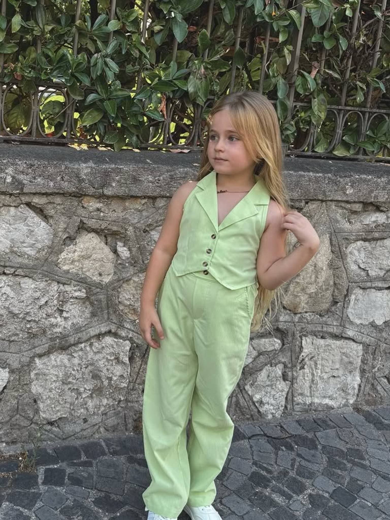 Kid's Clothing Summer Hot Sale Four Color Sleeveless Cardigan Top Solid Color Suit Trousers Girls Two Piece Suit
