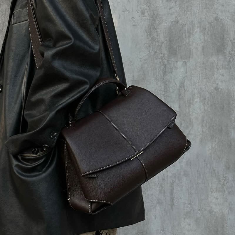 Women's Bags Crossbody Bag, Niche Style, High End, Versatile, Commuter Bag, Women's Simple, Large Capacity Tote Bag.