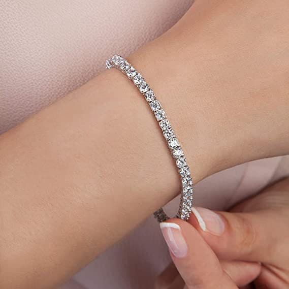 Four-Prong White Bracelet Fine Diamond Alloy Niche Design Simple Elegant Luxurious Single Row Jewelry