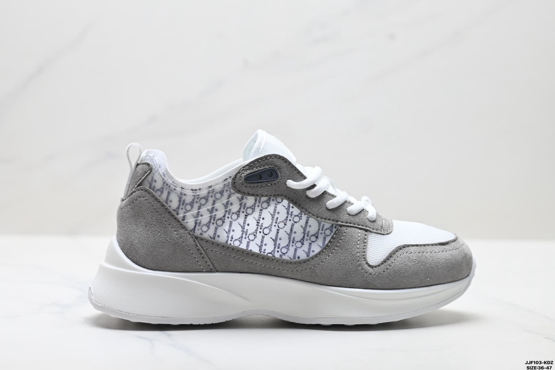 Baskets B25 Oblique Runner style papa, à lacets, basses, respirantes, décontractées et athlétiques, idéales pour le jogging.