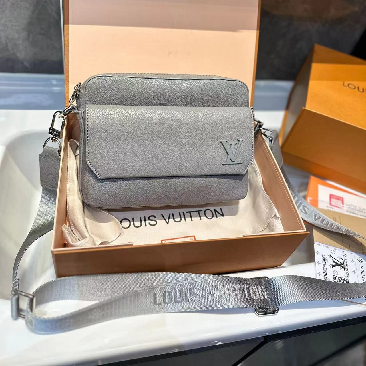 Coffret cadeau de créateur sélectionné pour hommes, sac messager simple à bandoulière inclinée