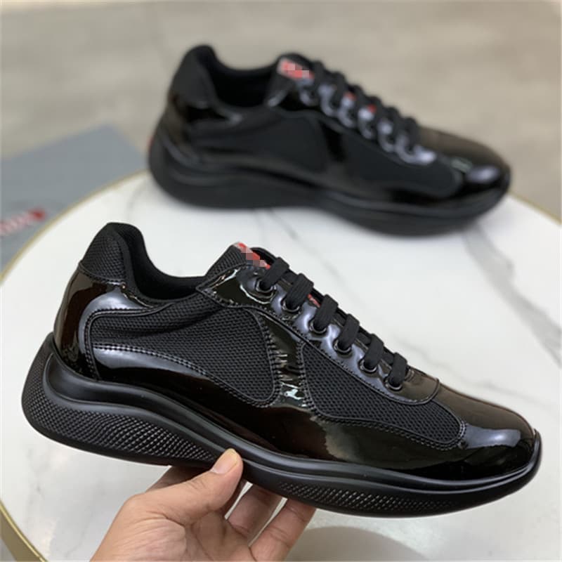 Chaussures d'été P Brand en stock, bleues, plates, décontractées, en cuir naturel véritable, à bout rond, tendance et polyvalentes, taille 8.