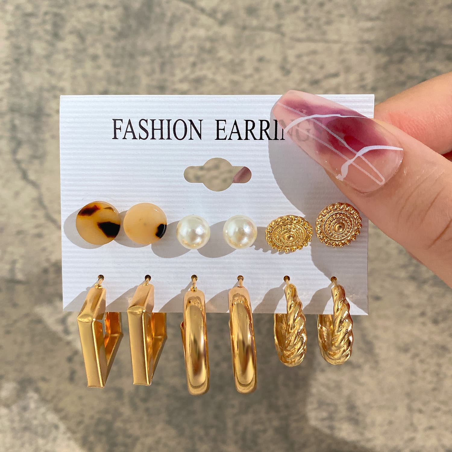 Lot de 11 boucles d'oreilles en perles torsadées en forme de cœur pour femmes, très tendance
