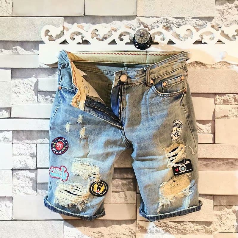 Summer 2025 Denim Shorts Casual Short Pants Men's Ripped Holes Do Old Embroidery Patch Low Rise Designer Denim Jeans For Men