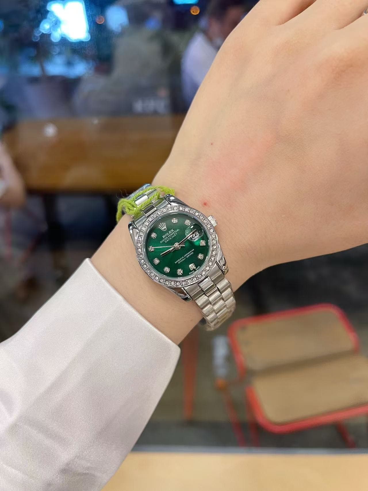 Montre femme édition limitée 28 mm, verre saphir AAA serti de diamants, bracelet en acier massif 316, mouvement à quartz, cadeau d'anniversaire.