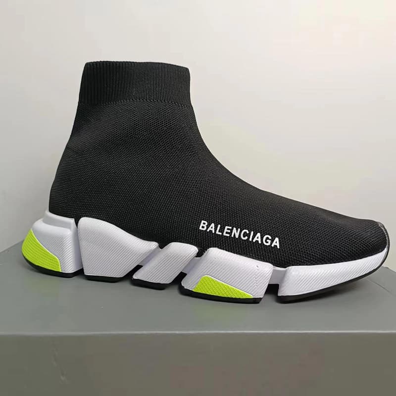 Chaussures chaussettes Baskets décontractées Hommes Femmes Speed Trainer Triple Noir Graffiti Blanc Bleu Rouge Semelle transparente Volt À lacets