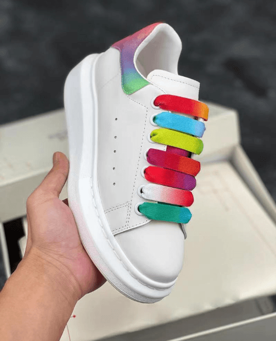 Alexander McQueen.Printemps et été nouvelle tendance de la mode chaussures blanches unisexes semelle épaisse chaussures de sport décontractées c