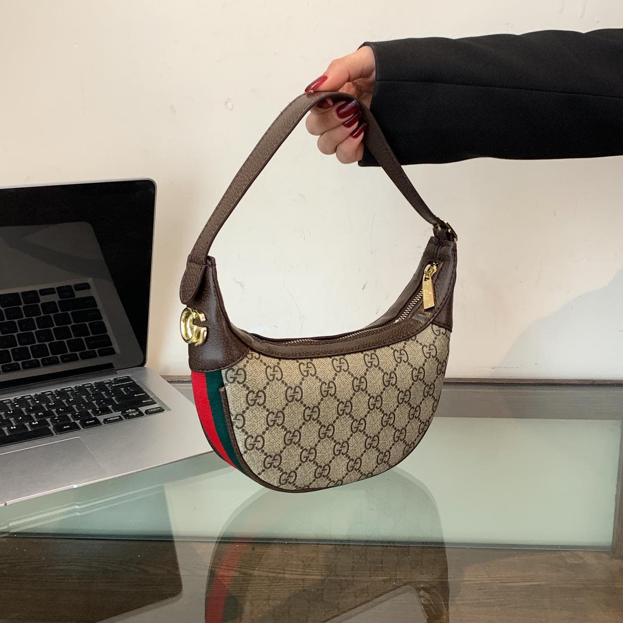 Marque de luxe internationale 2024 Nouveau sac sous les bras Haute qualité Classique Rétro Imprimé Mode Jitterbug Ins Populaire Dames Sac À Main