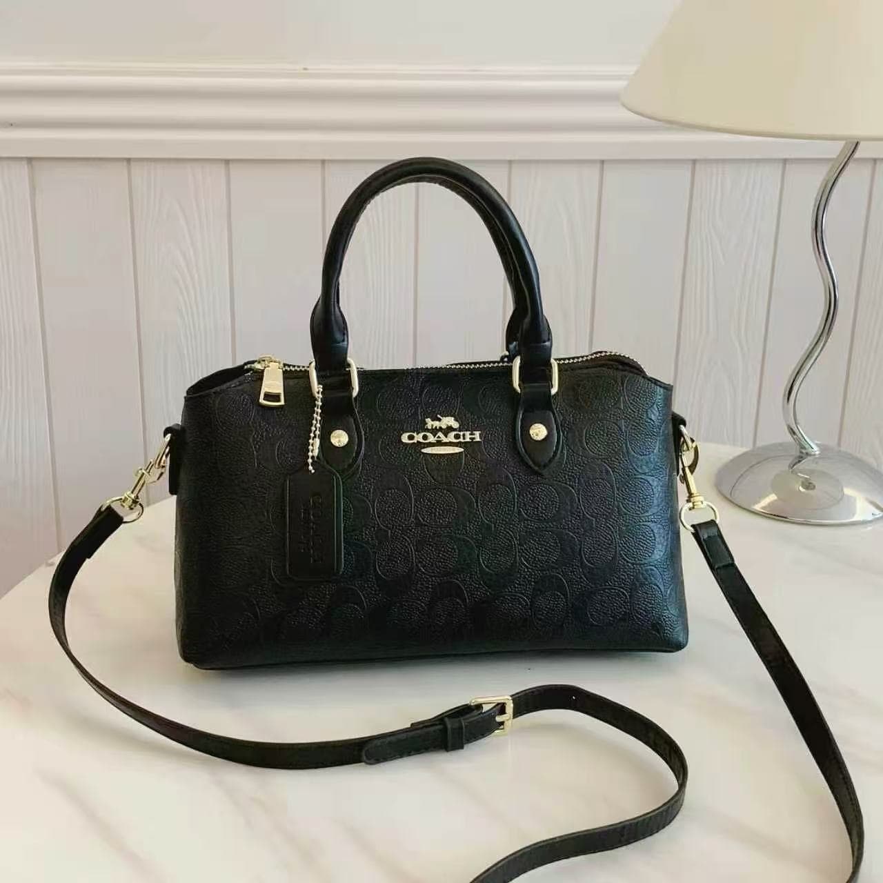 Sac à main Coach pour femme, modèle tonneau à imprimé monogramme vintage, sac bandoulière rétro à double poignée supérieure et bandoulière