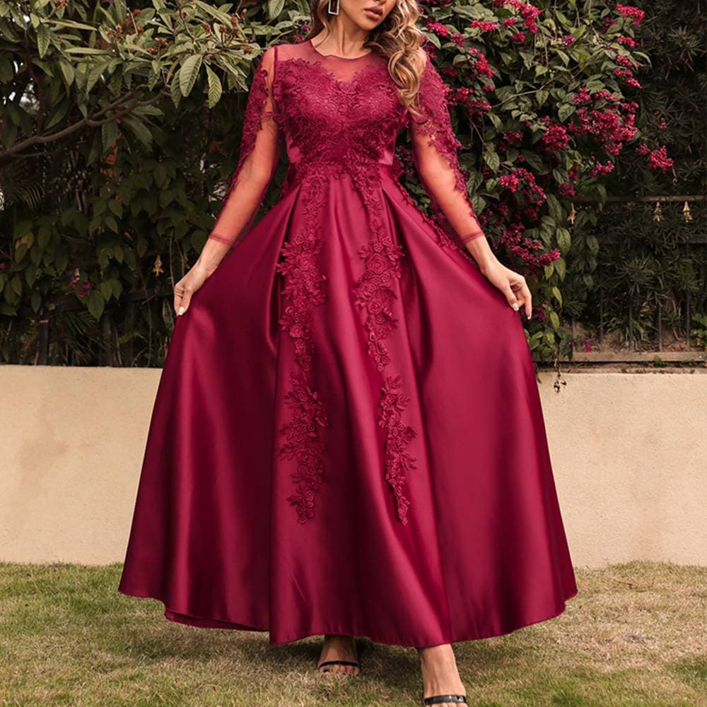 Women's Clothing Independent Station Lace Swing Sexy Long Skirt Trailing Banquet Evening Gown New Style