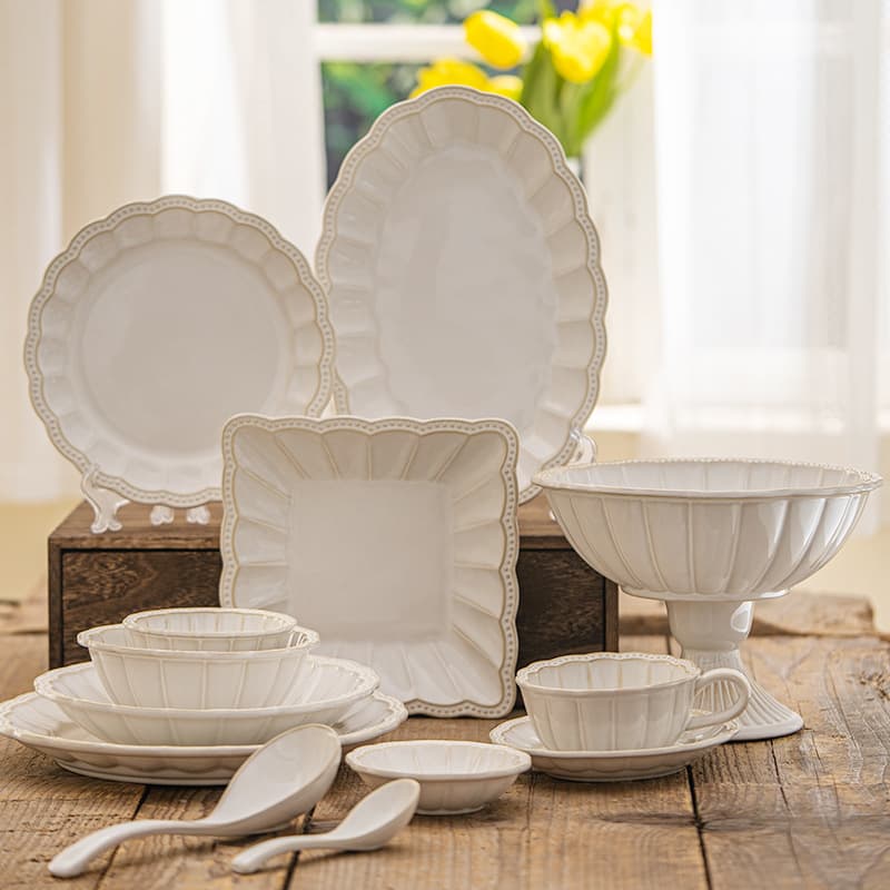 French Style Cloud Shell Ceramic Dinnerware Set - 16-Piece Embossed Plates & Bowls Oven & Dishwasher Safe Stoneware For Daily Use