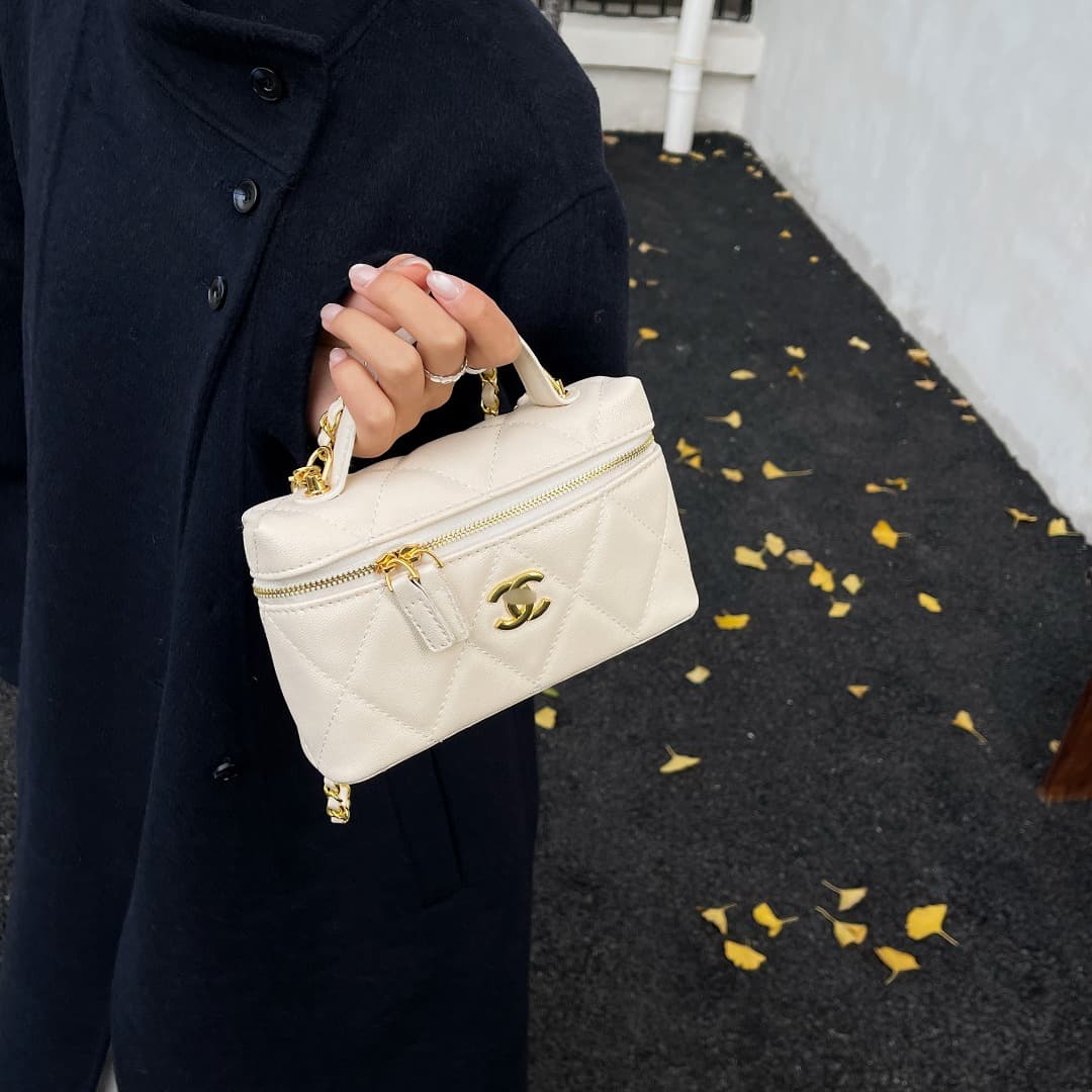 Sac à main CHANEL Fashion Chain Box Bag Summer Makeup New Single Shoulder Plaid Plaid Clutch Bag