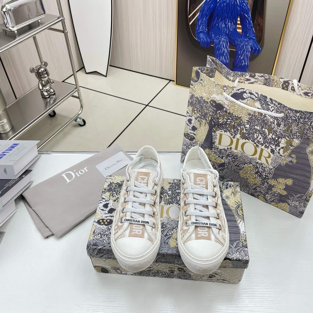 Chaussures de sport, chaussures en toile à semelles épaisses, chaussures décontractées alphabet, baskets polyvalentes de style universitaire