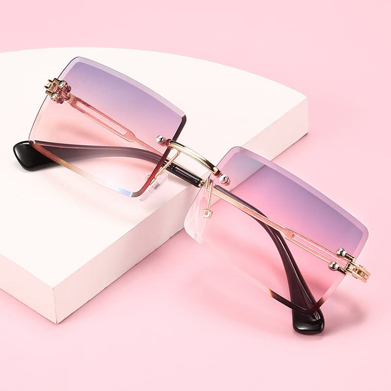 2023 new designer original women's square ocean piece sunglasses street beat trend gradient color rimless cut edge sunglasses