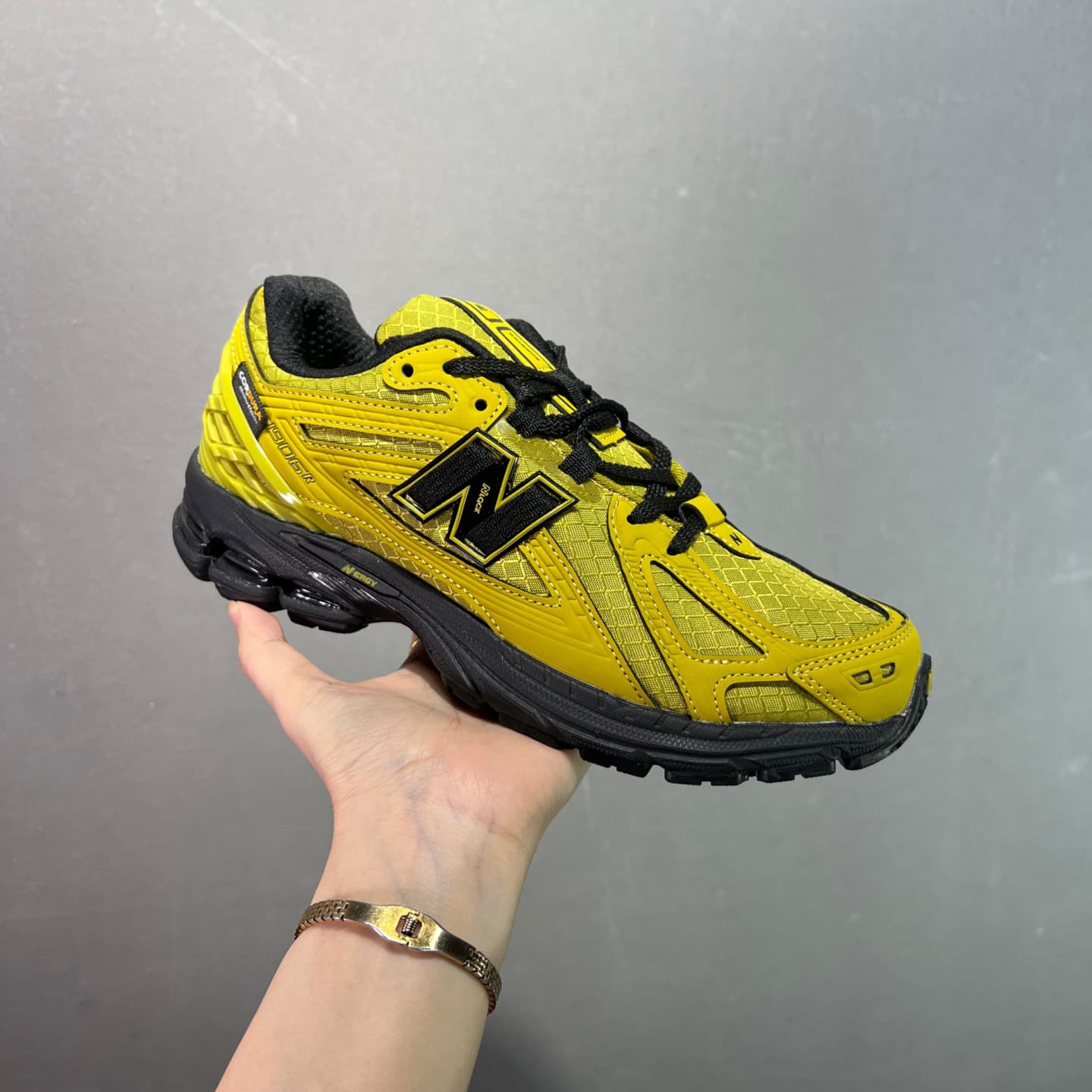 Putian Original Quality, Cross-border NB Retro Running Mesh Respirant Chaussures de Sport Décontractées, Mode et Polyvalentes