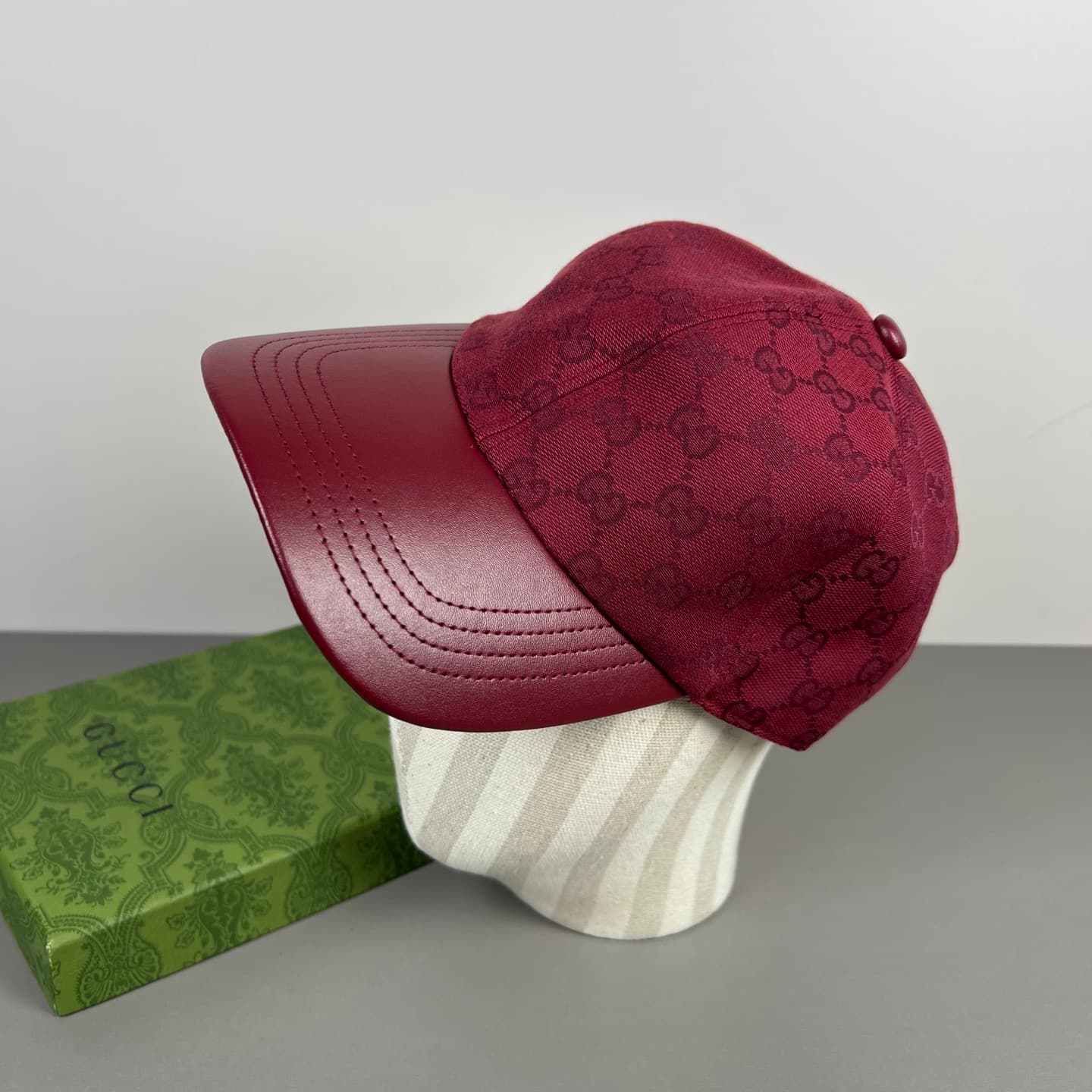 Casquette de baseball structurée et épurée, avec visière incurvée classique et coupe unisexe