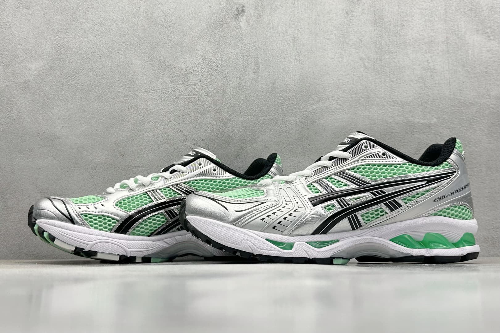 Chaussures de course basses en mesh Gel-Kayano14 originales, confortables, protectrices, amortissantes, durables et respirantes.