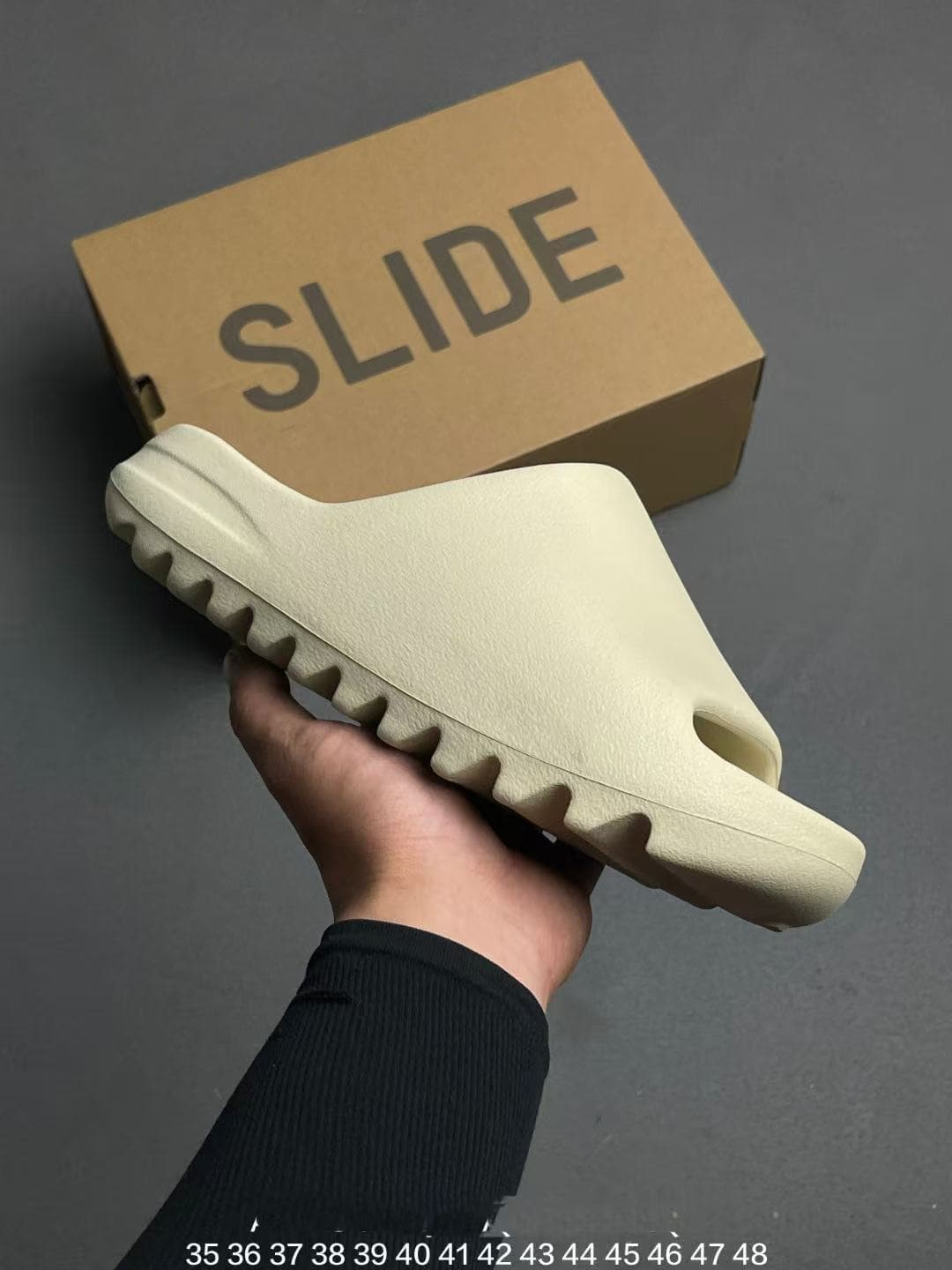 Chaussons Yeezzyy Slide Granite confortables et polyvalents en EVA pour hommes et femmes