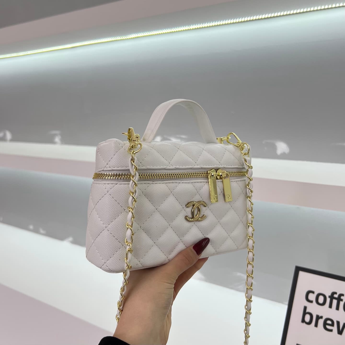 Sac cabas classique à rabat et chaîne CF, en cuir véritable de qualité supérieure, style femme.