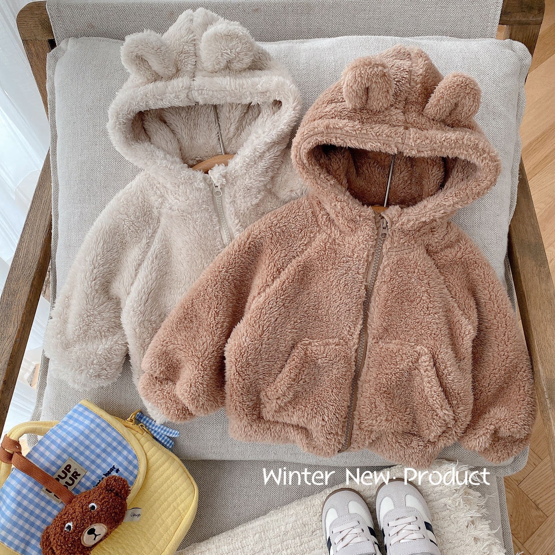ALYCExiyuebaobao Children's Furry Coat 0-6 Years Old Girls Super Cute Hooded Thickened Top Boys Solid Color Winter Clothing CY776