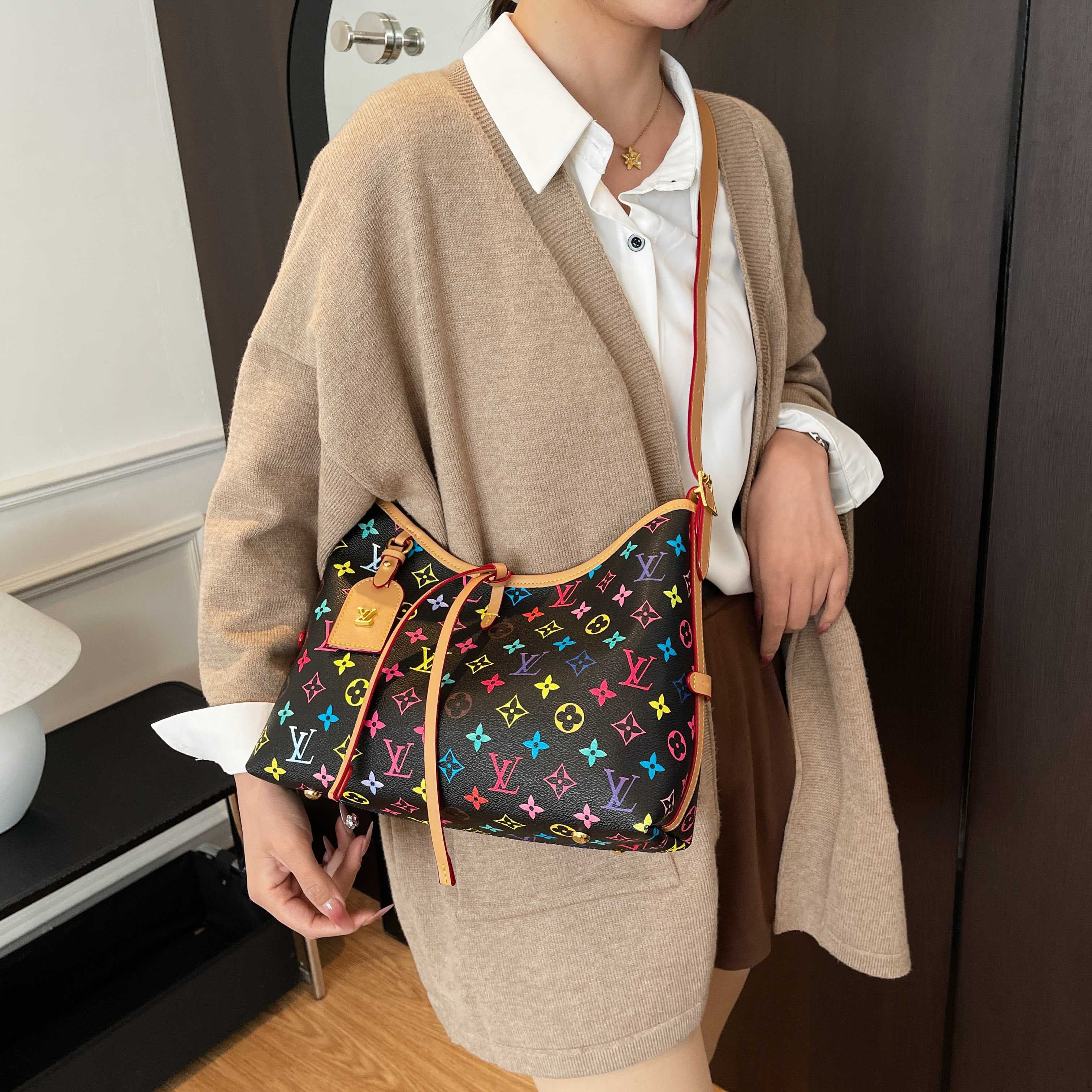 Sac cabas Louis Vuitton New LV Carryall moyen monogramme à bandoulière, sac à main décontracté pour femme, sac à langer