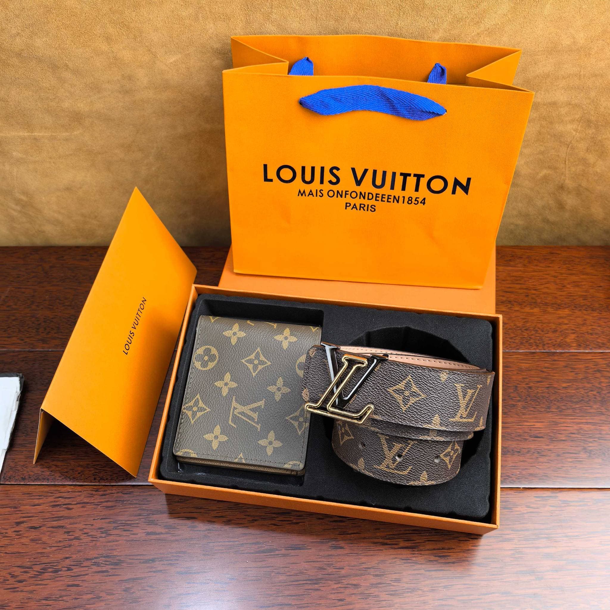 Ensemble portefeuille ceinture tendance V Grid, portefeuille vieillissant