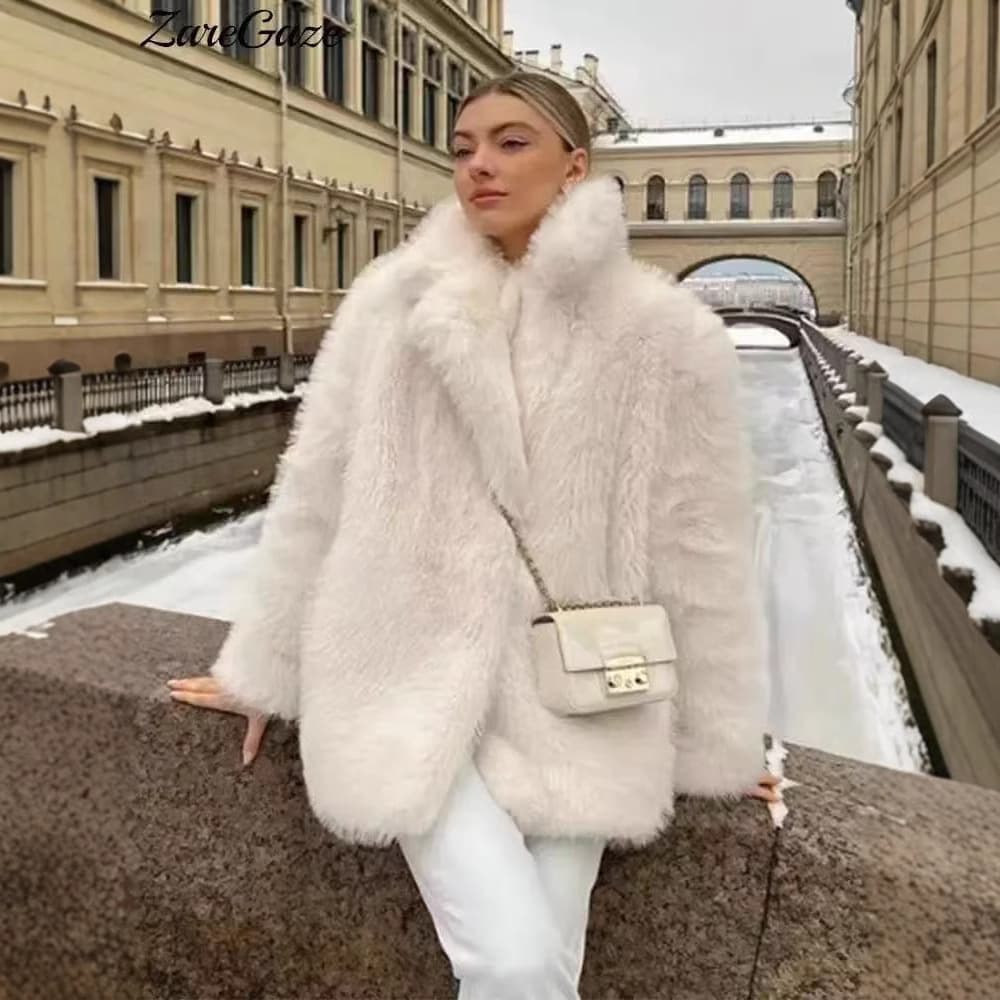Trendy Faux Fur Jacket Women's Winter Fashion Short Coat Streetwear Chic Vegan Fur Cropped Outerwear For Women