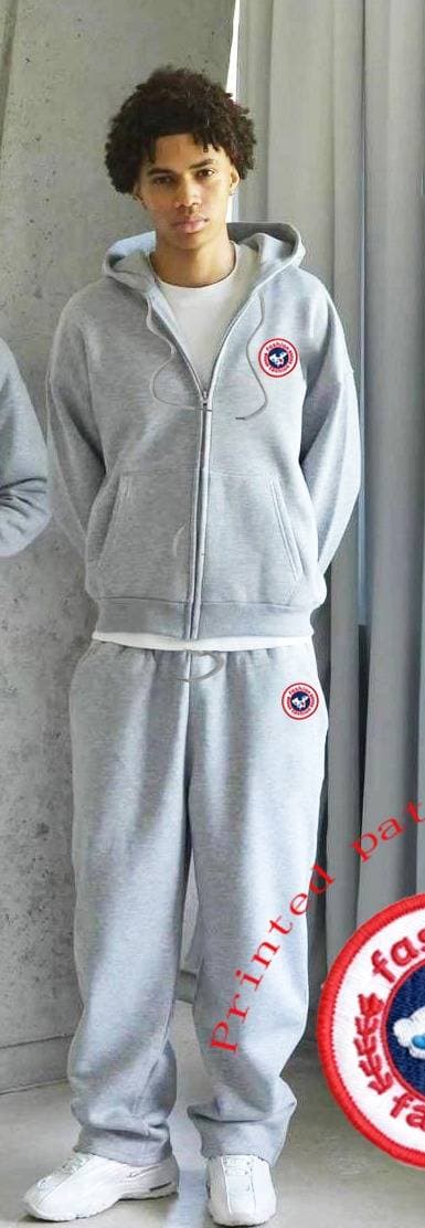Sweat à capuche 2026 avec motif imprimé et cordon de serrage, style carte du monde, ensemble tendance 2026.